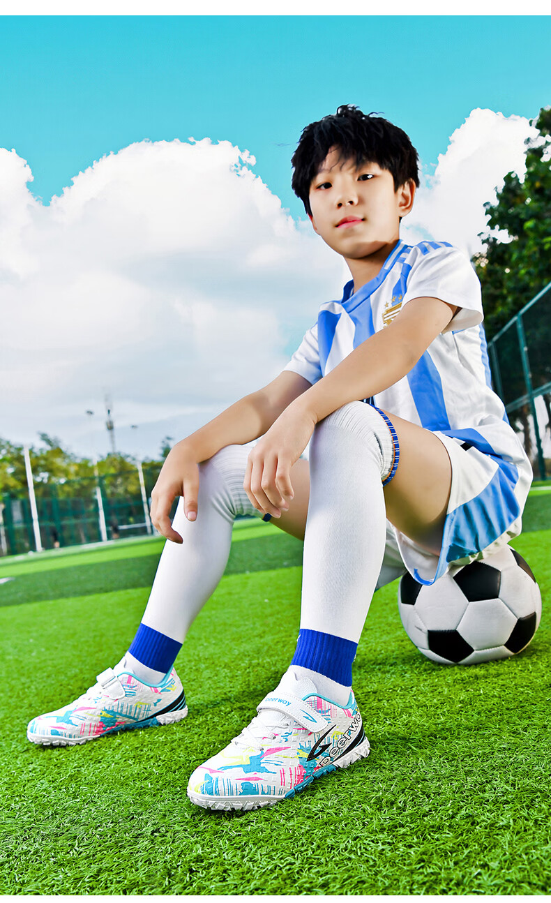 Delhui Kids Soccer Shoes TF Turf Studs 6-12 Years Old Slip-On School Grass Football Training Black Blue Yellow Size 32 22