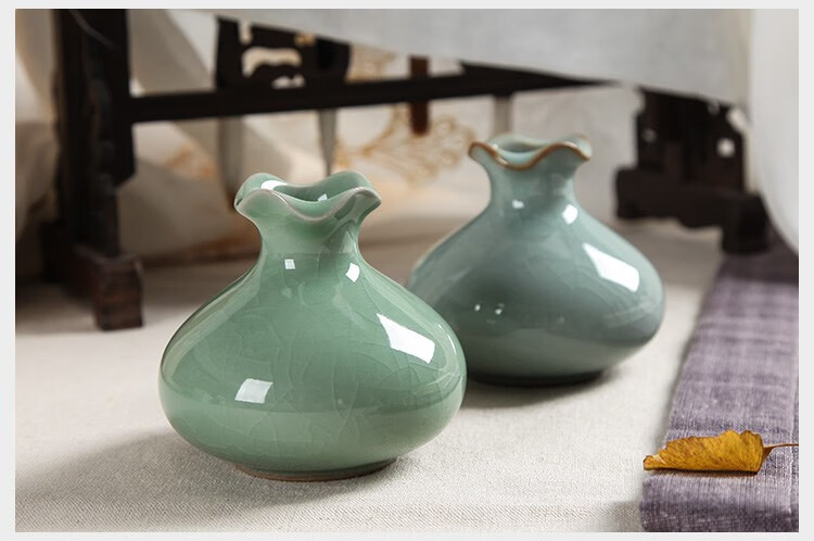 龙泉御茗青瓷创意家居装饰品摆件手工个性小花器台面水培花插花瓶