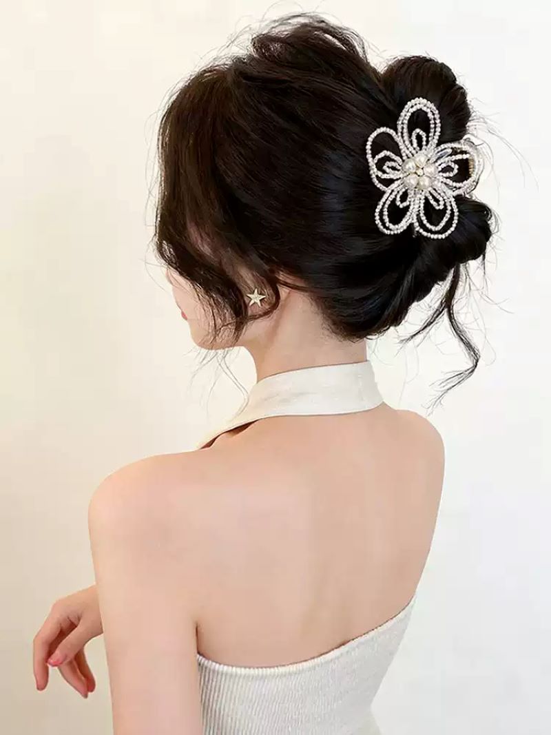 Idaer Pearl Flower Hair Claw Clip for Women Back of Head Shark Clip 2026 New Elegant Hairpin Birthday Gift for Girlfriend 5