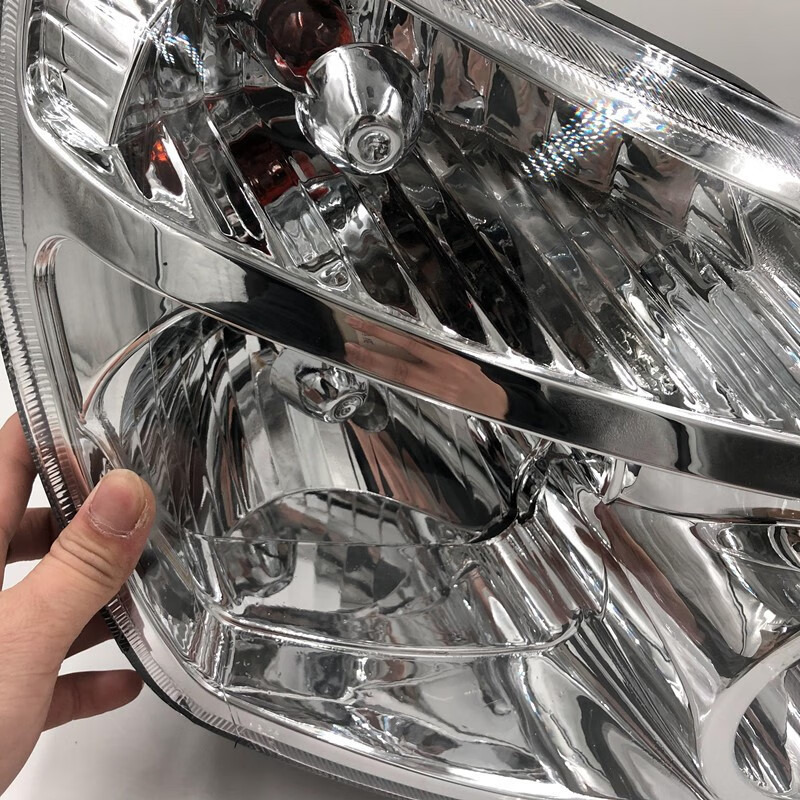 适配福田萨普皮卡前大灯萨普v前大灯总成前照灯远光灯萨普t前大灯