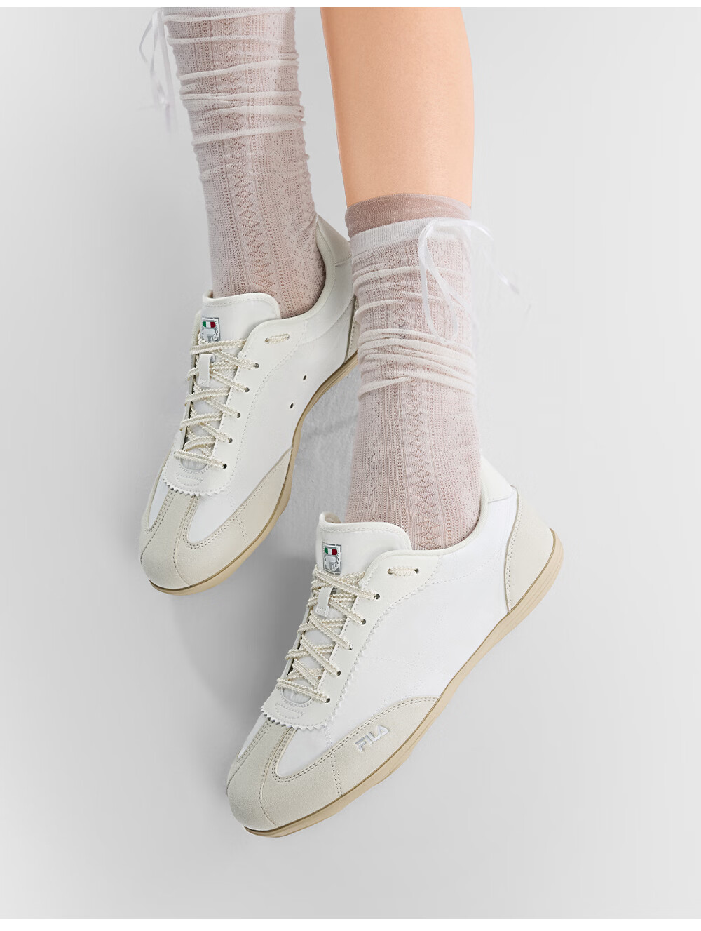 FILA Official Han So-hee Style Water Dance Shoes 1S Women's German Training Shoes 2026 Thin Sole Casual Sports Shoes 25