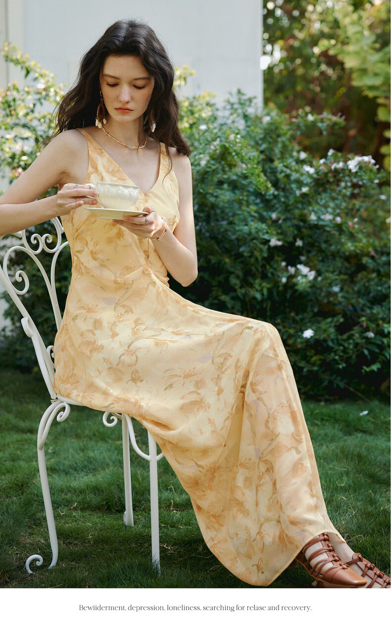 Olrain Oureier Summer New V-Neck Vest Dress Layered Pleated Deconstructed Vacation Style Printed Long Dress Yellow M 9