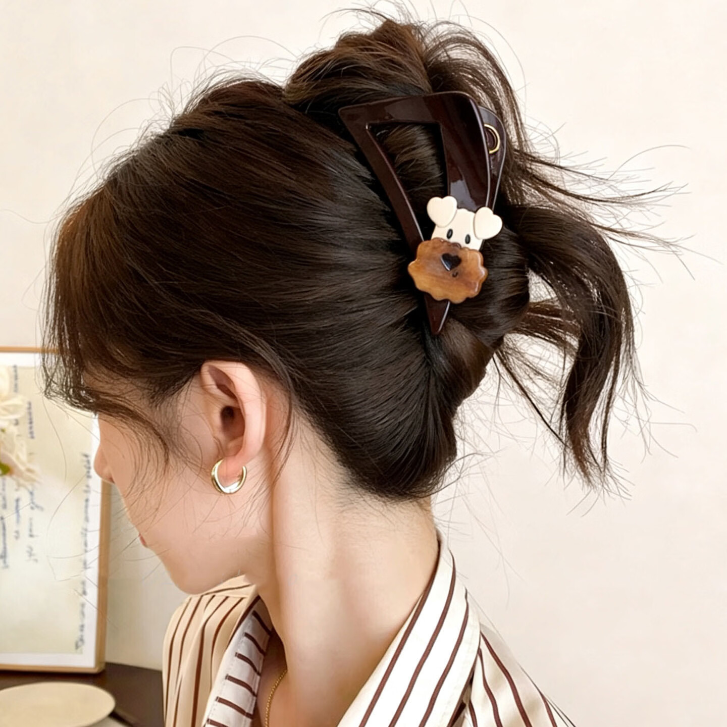 Ida Cartoon Dog Hair Claw Clip Large Size for Thick Hair 2026 New Premium Shark Clip for Back of Head 4