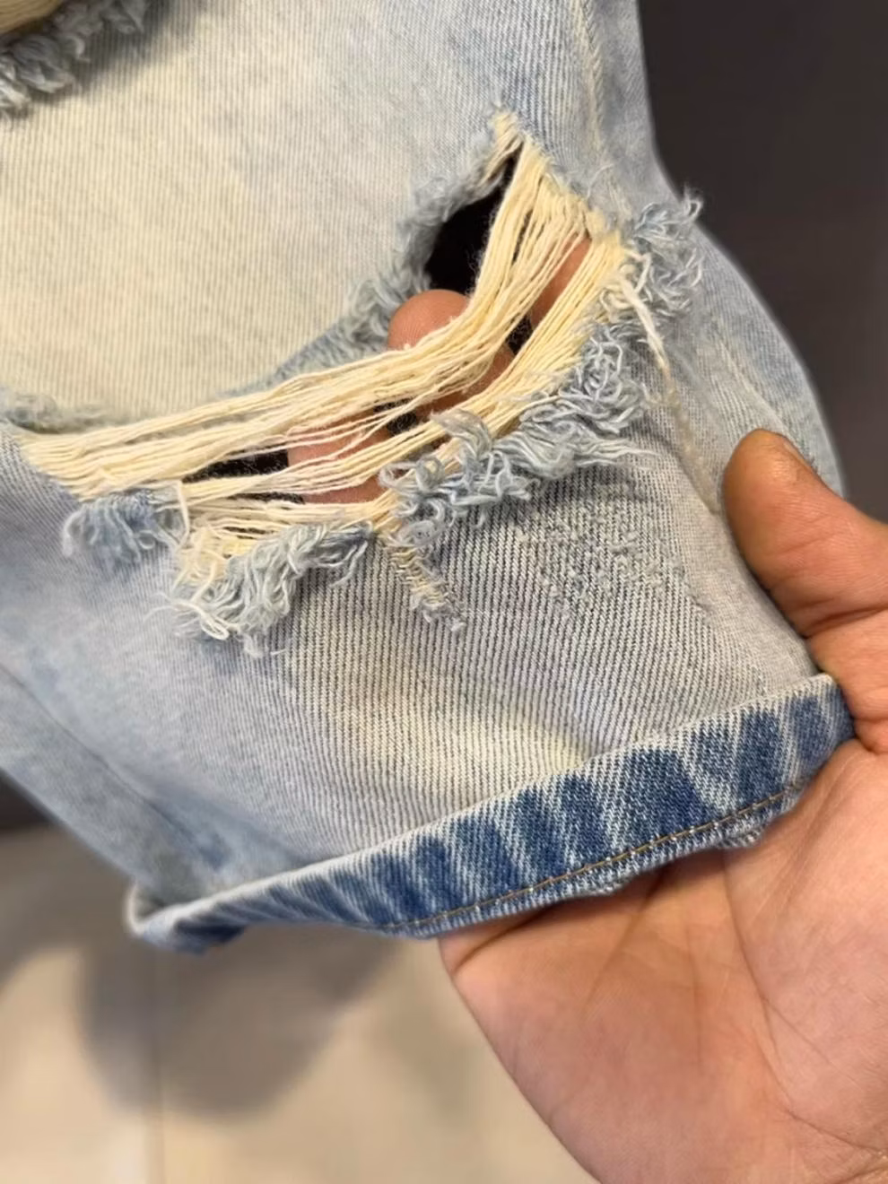 2026 Summer Trendy Brand Beggar Ripped Scratched Denim Shorts Men's Korean Version Trendy Straight Casual Five-point Pants, Blue 28_mkmklike.com
