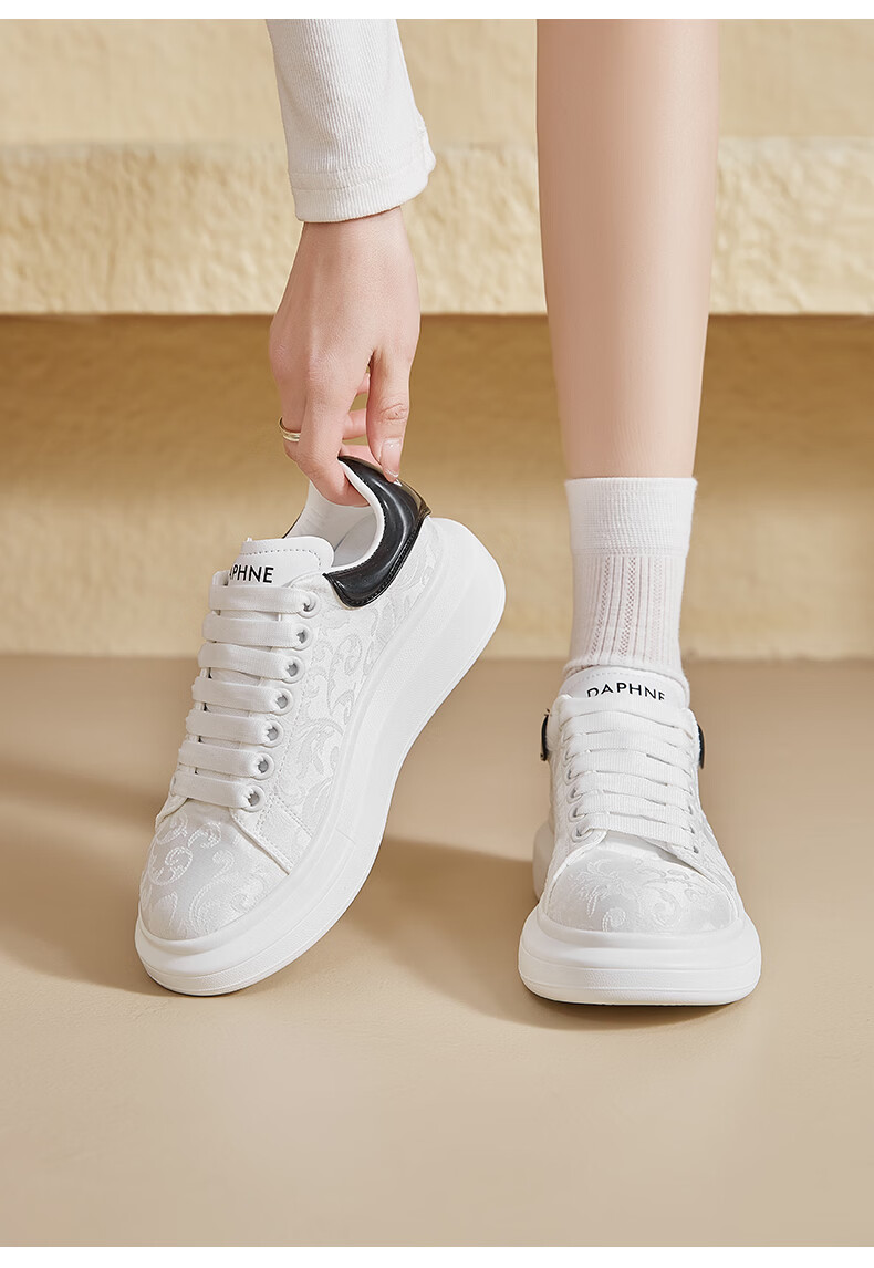 Daphne Platform Height-Enhancing Popular Printed White Sneakers Women 2026 New Spring Summer Casual Shoes White Size 38 13