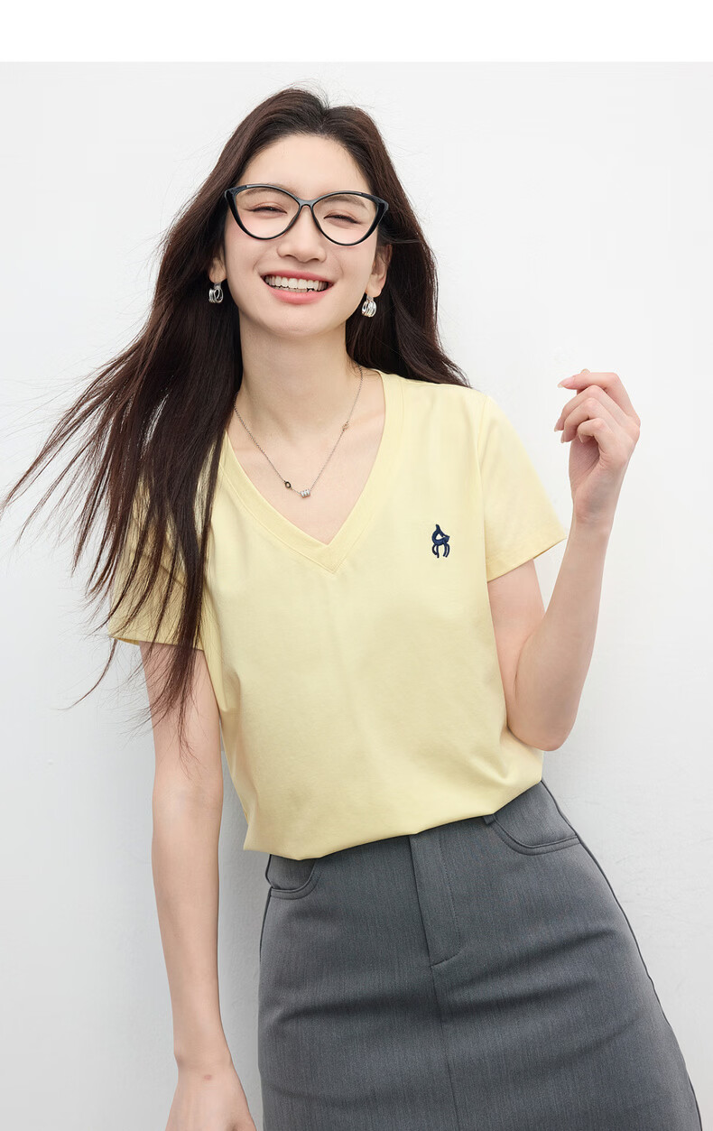 Sllsky Xinjiang Cotton V-Neck Shoulder T-Shirt Women 2026 Summer New Commuter Embroidered Short Sleeve Cool Top 21