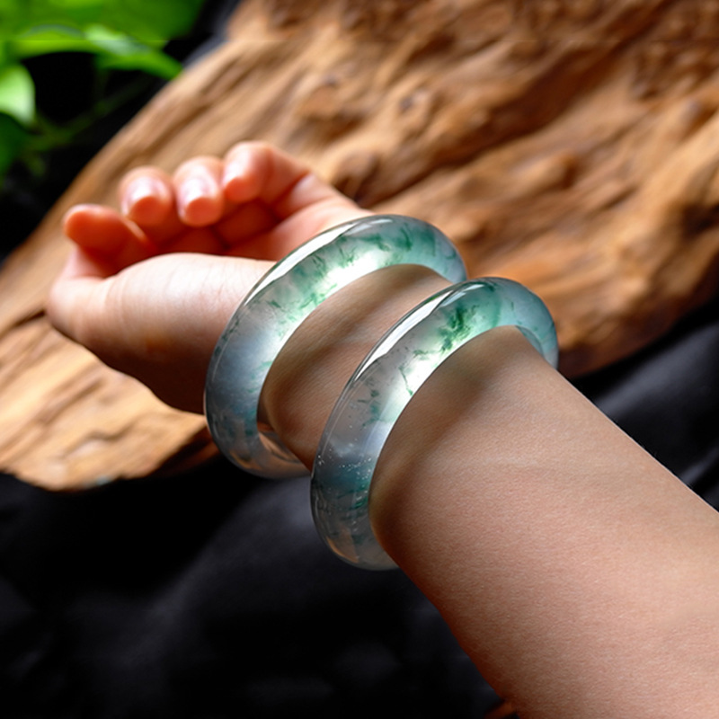 冰种飘花翡翠手镯玉手镯天然翡翠冰种手镯缅甸女玉镯子细圆条图片色