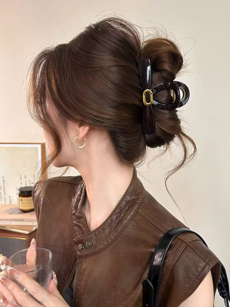 Idair Vintage Gold Label Hair Claw Clip Women High-End Shark Clip Hairpin 2026 New Premium Hair Accessory for Volume Enhancement 1