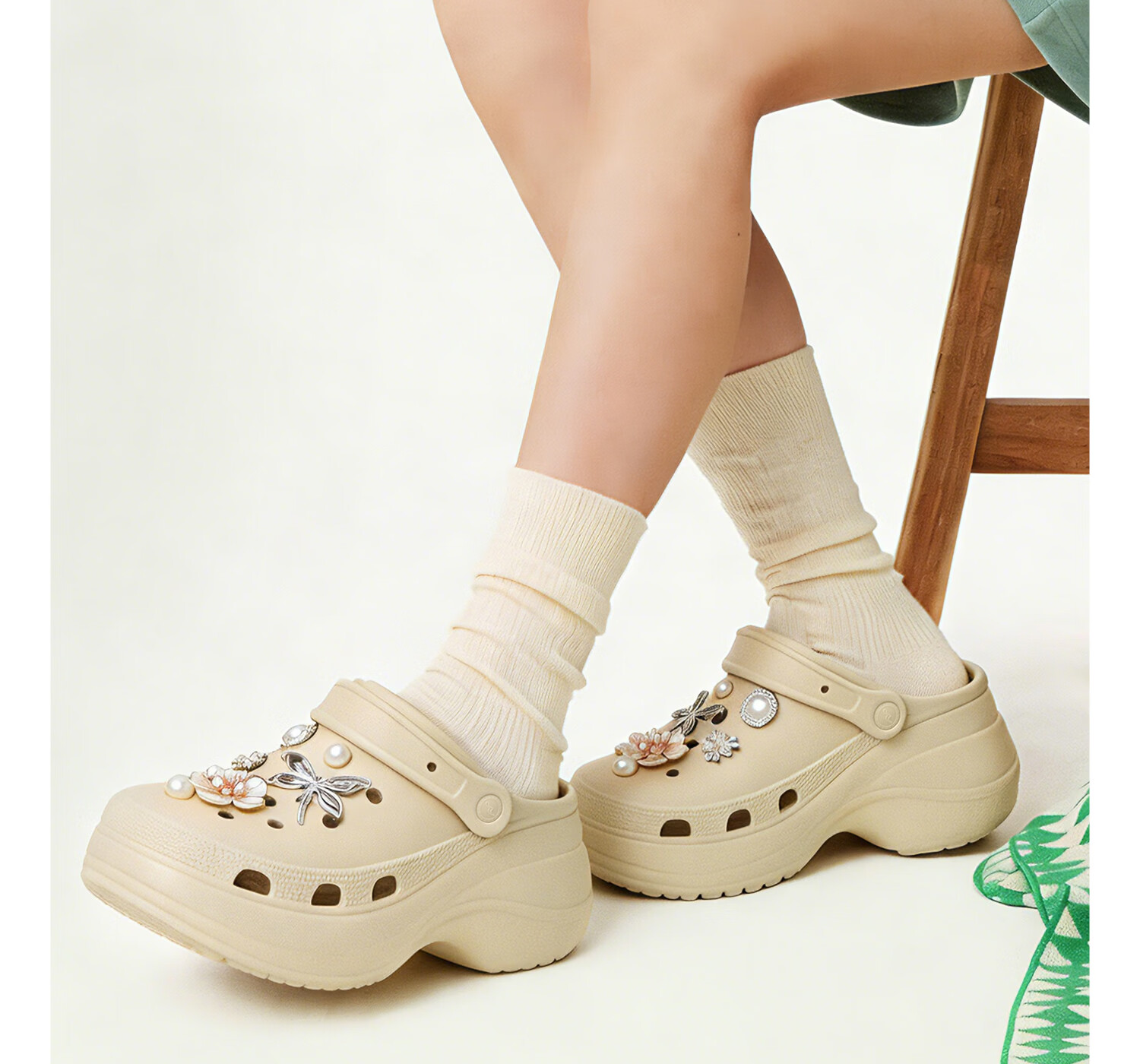 Mercury Home Textiles 6cm Thick Sole Height Increasing Hollow Out Women's Summer Sweet Bean Peep Toe Sandals Outdoor Beach Wear Slippers 20