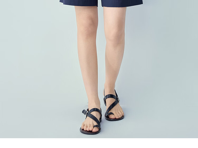Giordano Women's Summer New Black Technology Cooling Loose Pleated High Waist Commuter Wide Leg Shorts 05406309 14