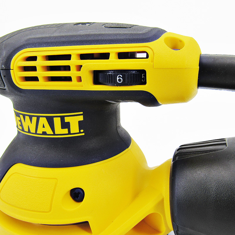 得伟dwe6423偏心砂磨机125圆型德伟木工家具墙面手持式砂纸打磨机14方