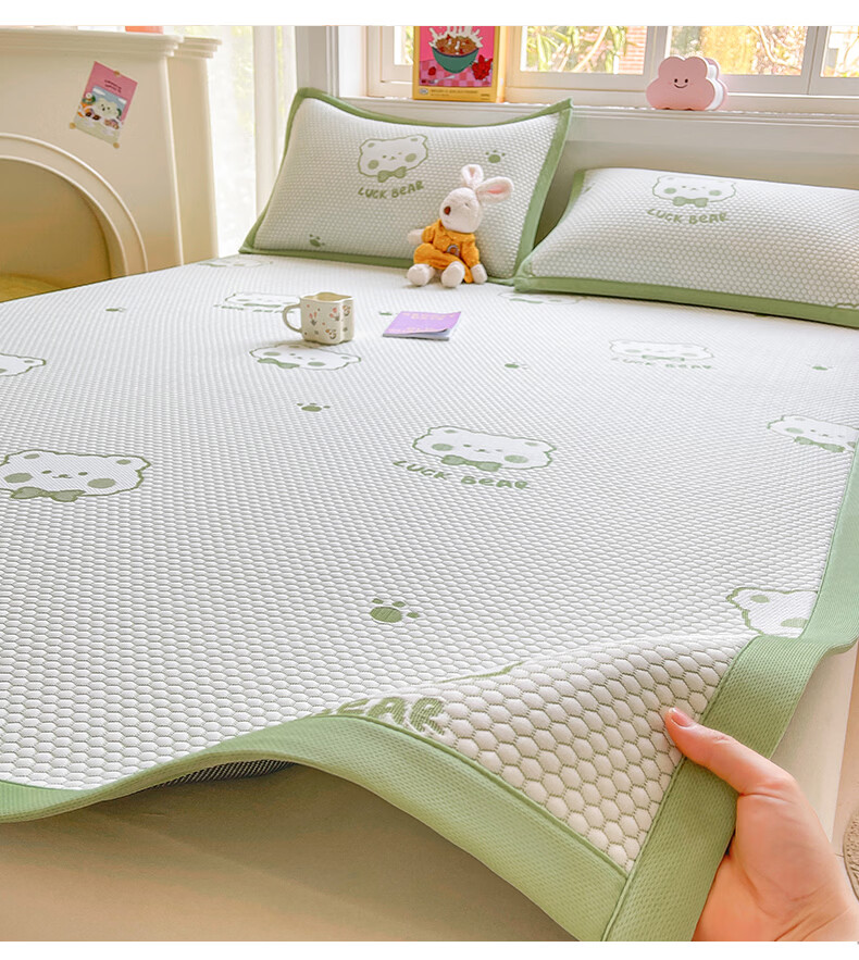 MiiOW Summer Ice Silk Cooling Mat 1.8x2m Ice Bean Cooling Mat Class A Baby-Friendly Double Cooling Bed Sheet Soft Mat Machine Washable 12