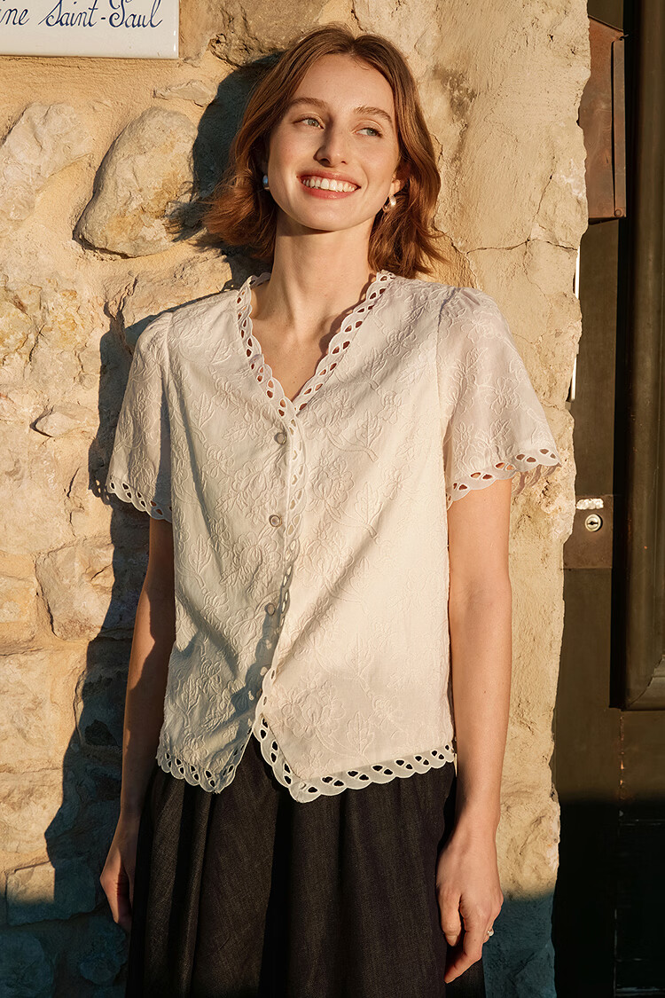 INMAN Embossed Embroidery V-Neck Short Sleeve Lace Blouse 26 Spring New Hollow Out Lace Top Beige S 1