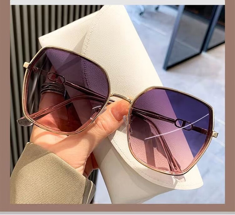 MT·MIT Fashion Korean Style Sunglasses Large Frame Sunshade Sunglasses for Women MT240352 Off-White with Gradient Gray Lenses 2