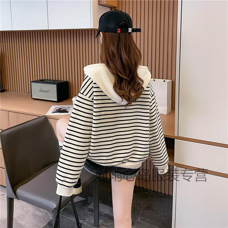 d92a8ce5e8be66d9.jpg