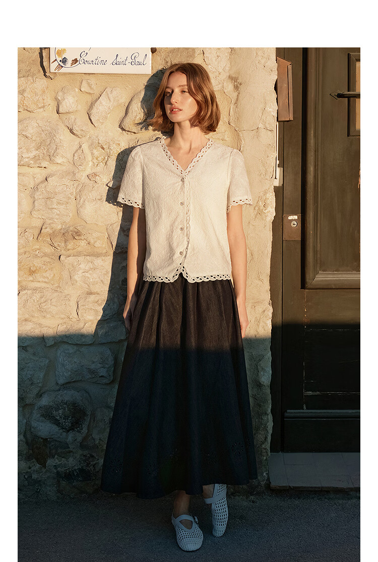 INMAN Embossed Embroidery V-Neck Short Sleeve Lace Blouse 26 Spring New Hollow Out Lace Top Beige S 3