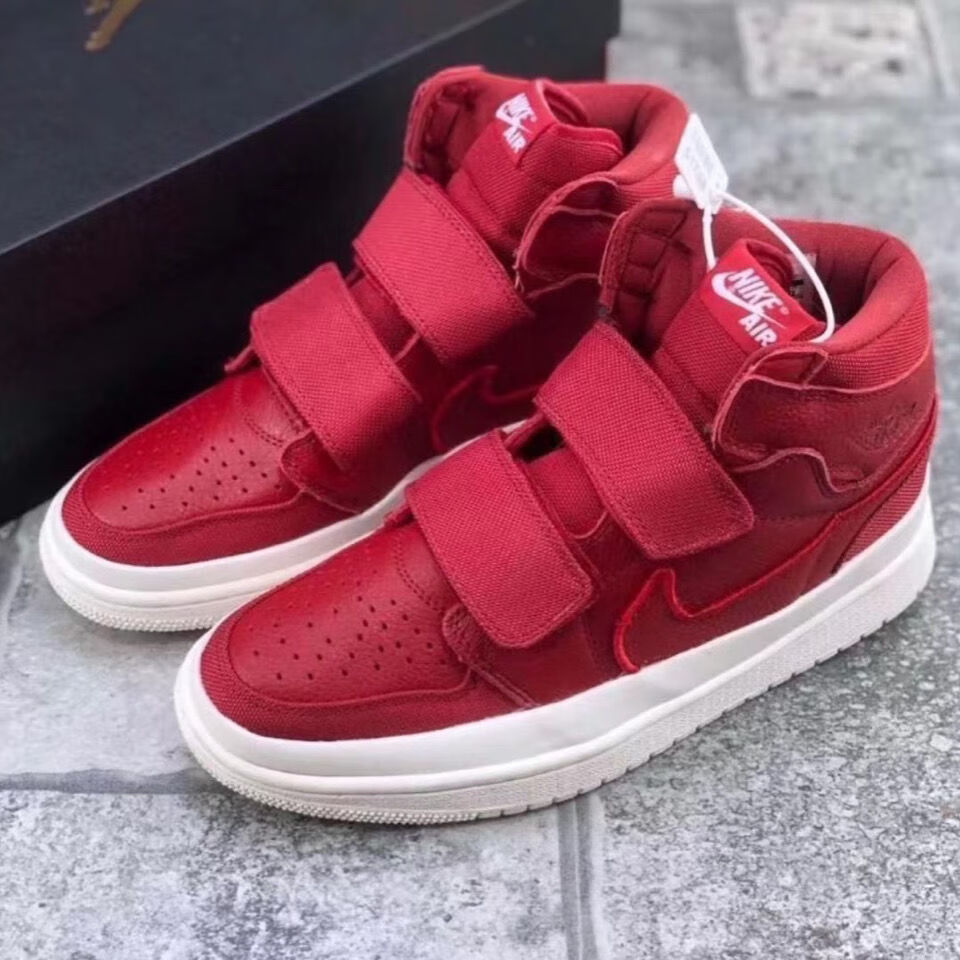 aj·1 乔一代双魔术贴高帮篮球鞋头层皮减震情侣百搭休闲板鞋秋冬 白