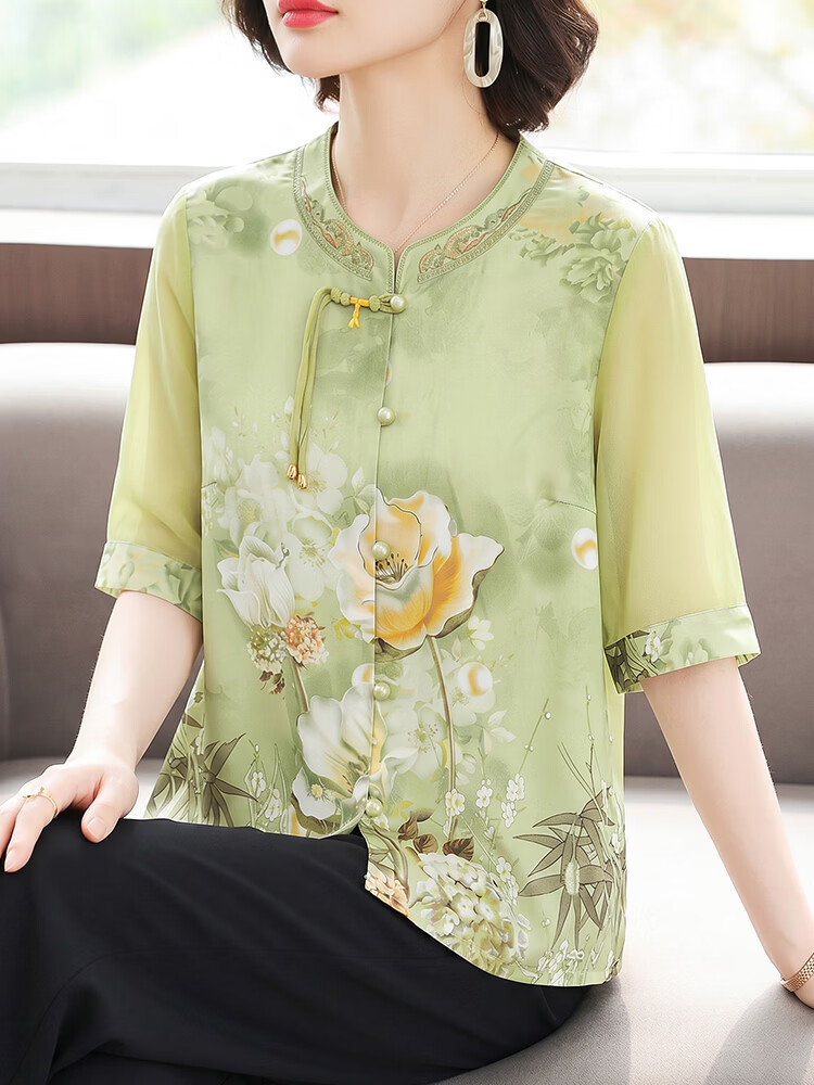 Fengxiao Mom's Summer 2026 New Shirt for 60-70 Year Old Middle-aged and Elderly Grandma New Chinese Style Top 14
