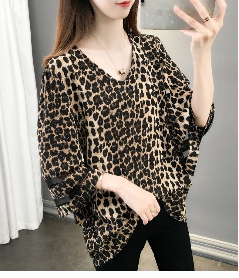 女装新款豹纹薄款七分袖雪纺衫女年夏季新款韩版蕾丝镂空宽松大码上衣