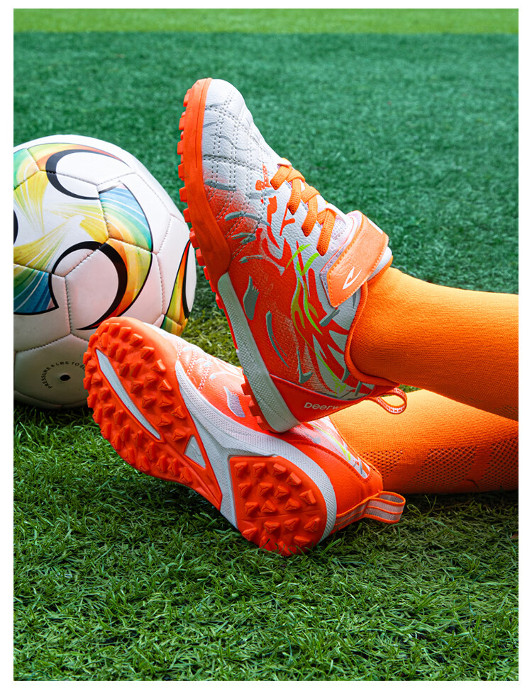 DEERWAY Kids Soccer Shoes TF Turf Studs for Boys Ages 6-12, Youth Training and Match Football Shoes, Fluorescent Green, Size 33 23