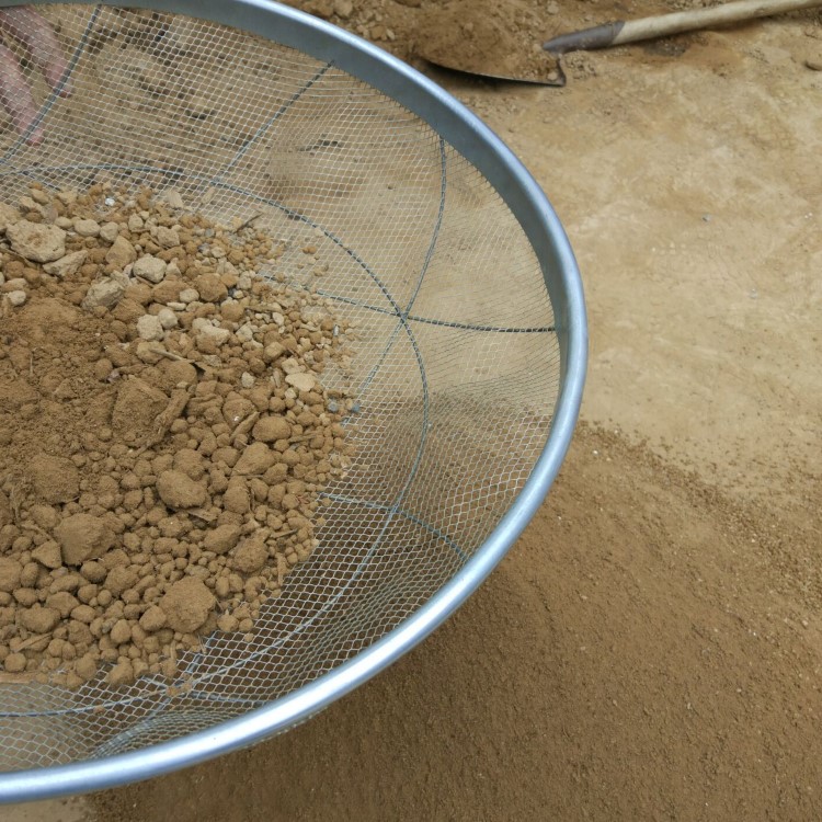 黄土养花种菜种植土园艺盆栽阳营养土泥土有机土壤泥块包 500斤黄土