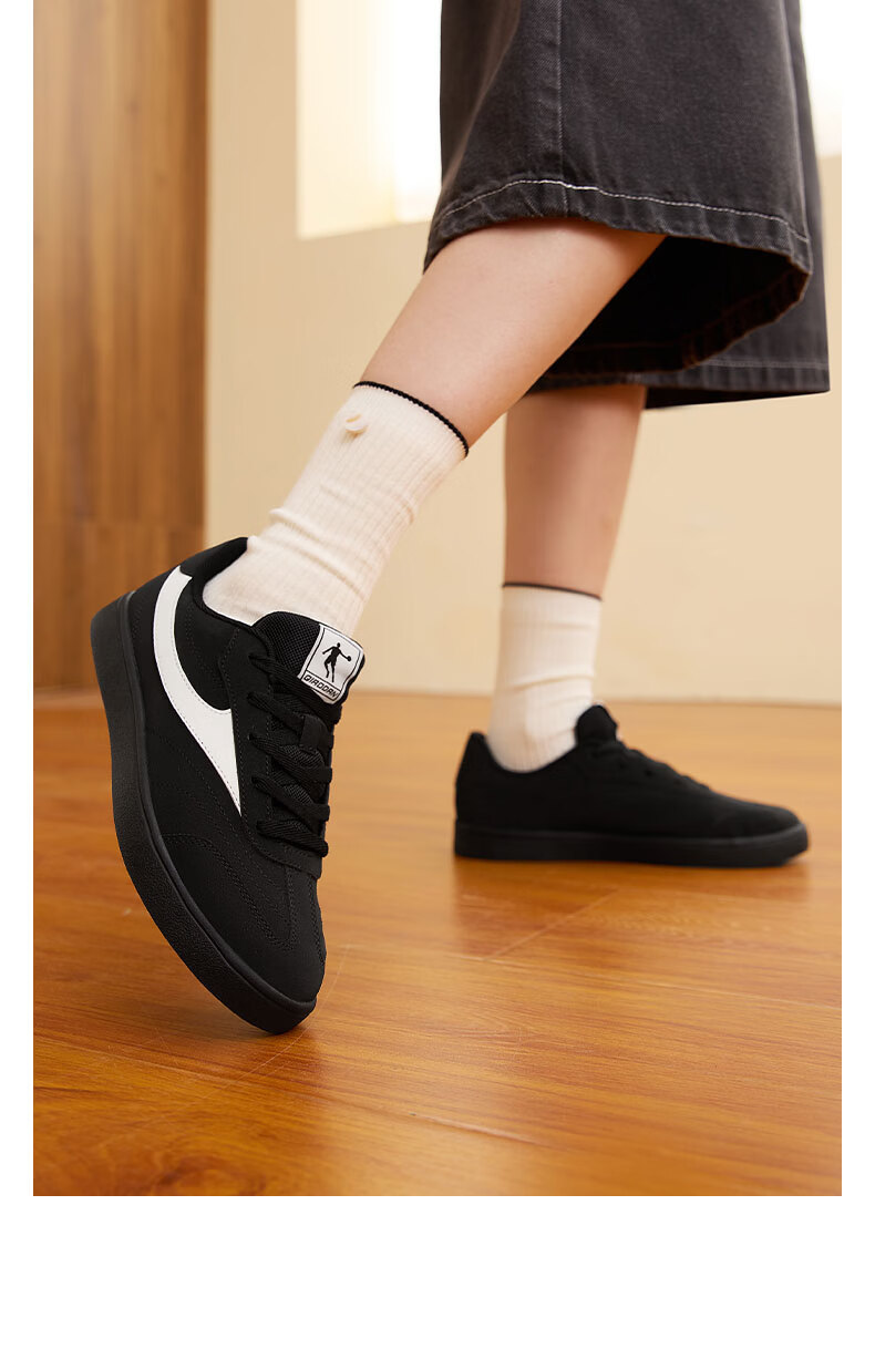 QIAODAN Women's Shoes, Classic Thin-Soled Training Shoes, New Summer Breathable Versatile Casual Shoes, Low-Top Sneakers 22