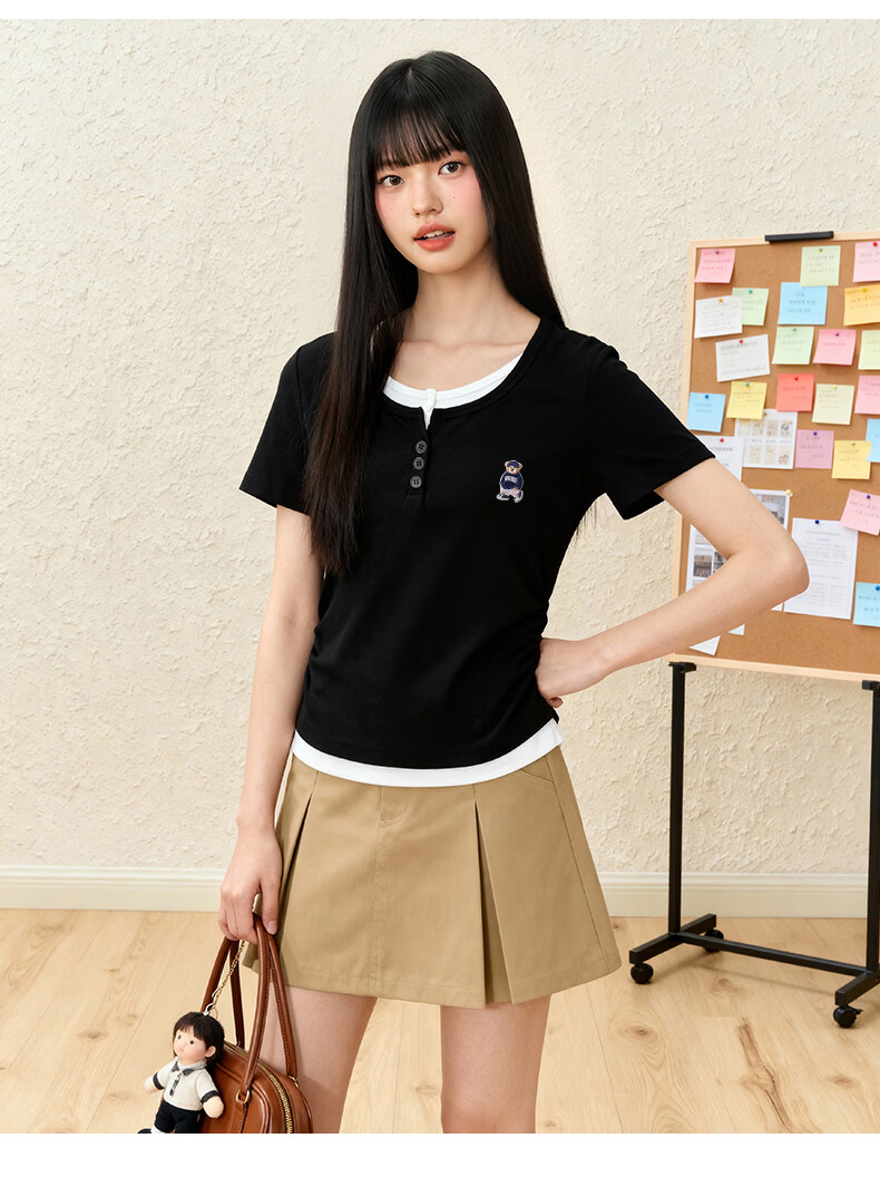 SPAO Bear Print Faux Two-Piece Colorblock Short Sleeve T-Shirt Women 2026 Summer Slim Ruched Shoulder College Style Crop Top 11