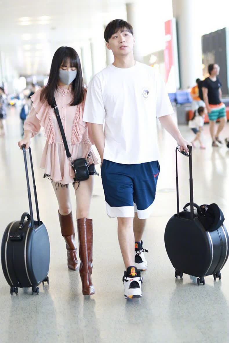 特馨慧雪明星同款女女儿们的a恋爱郑a爽同款粉色荷