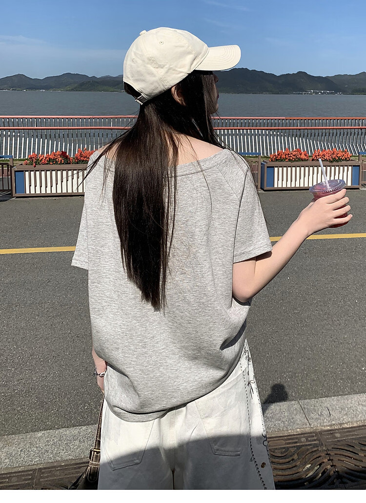 TonLion 2026 Summer New Off-Shoulder Design American Style Loose Slim Fit Short Sleeve T-Shirt for Women 10