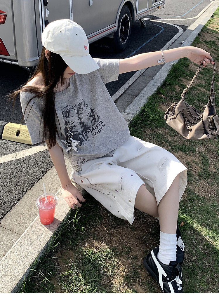 TonLion 2026 Summer New Off-Shoulder Design American Style Loose Slim Fit Short Sleeve T-Shirt for Women 9