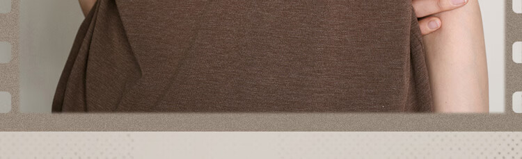 Giordano [Tom and Jerry Collaboration] Embroidered Two-Piece Striped Loose Fit Crew Neck Short Sleeve T-Shirt for Women 18326815 5