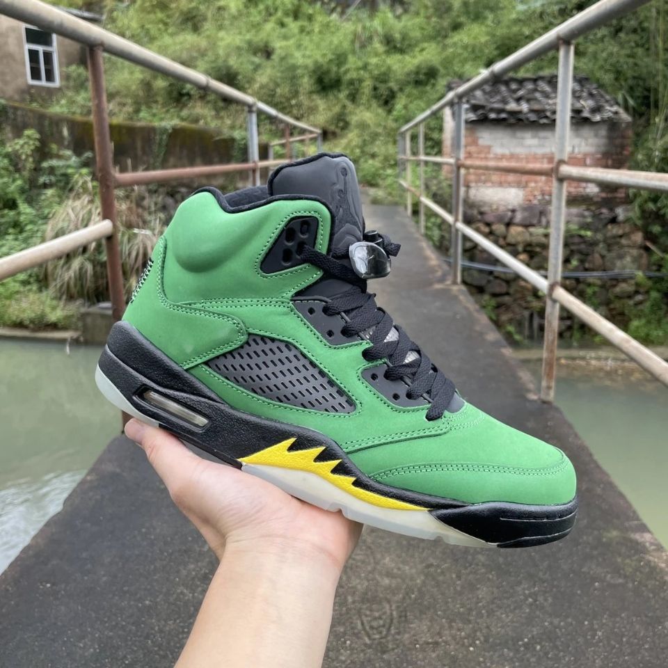 aj5俄勒冈黑绿 头层皮麂皮内置气垫刷胶袁盒篮球鞋文化鞋特价男子 42.
