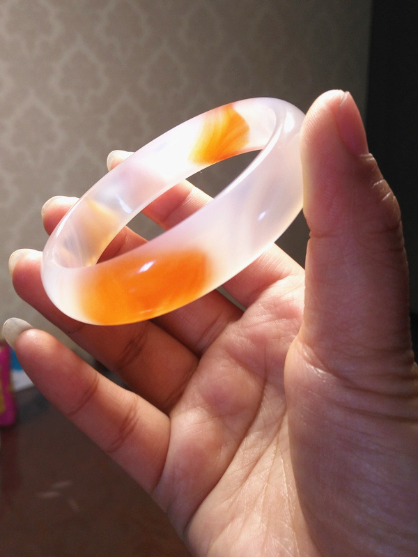 陕西蓝田玉玉镯 玉石手镯 保健玉髓玉手镯女 图片色 54cm