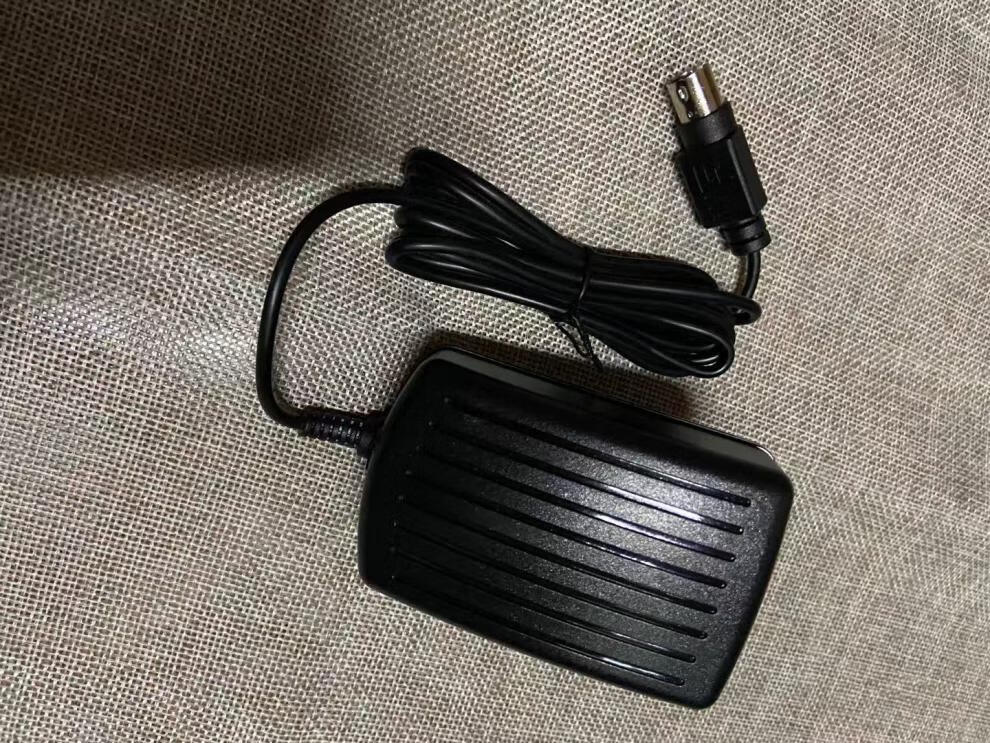 广电有线电视机顶盒电源适配器hj4709dc33v07a7v035a诚悦
