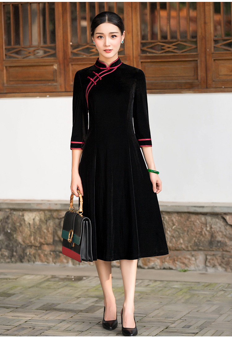 改良旗袍裙中长款秋冬新款黑色修身大码金丝绒a字版连衣裙秋装七分袖
