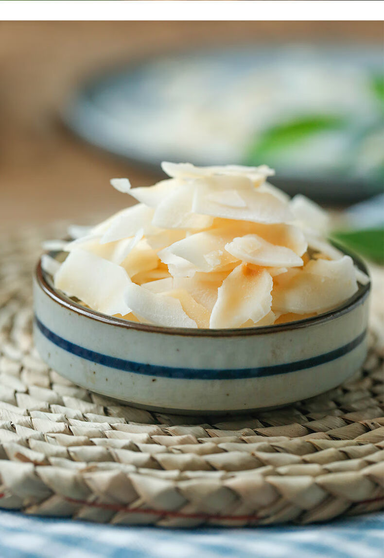 椰子碎片脆粒椰子碎椰子干脆片网红零食海南特产休闲新鲜果干小吃 烤