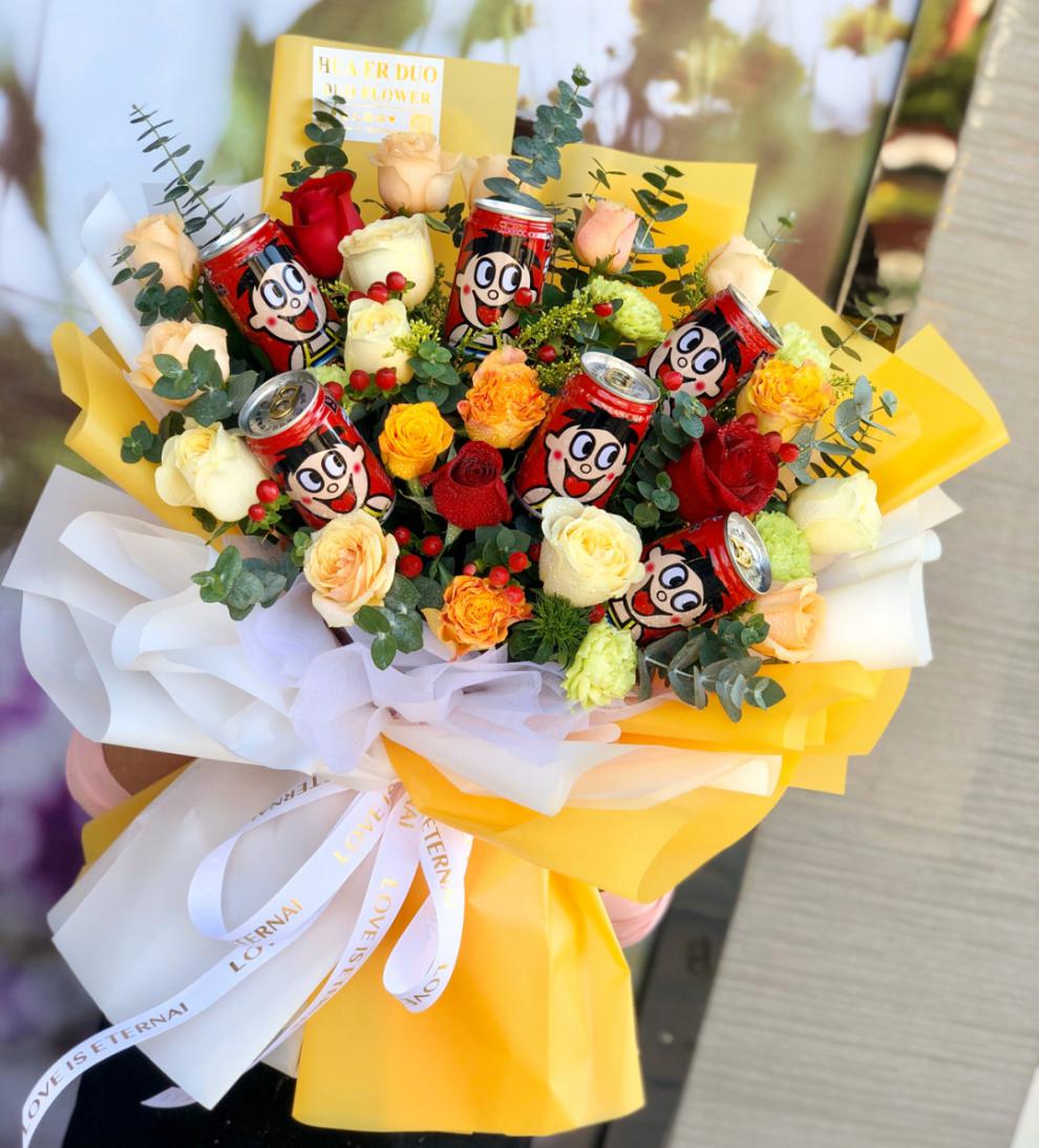 旺仔牛奶花束成品礼盒北京同城配送男友女友爱心罐网红零食满天星