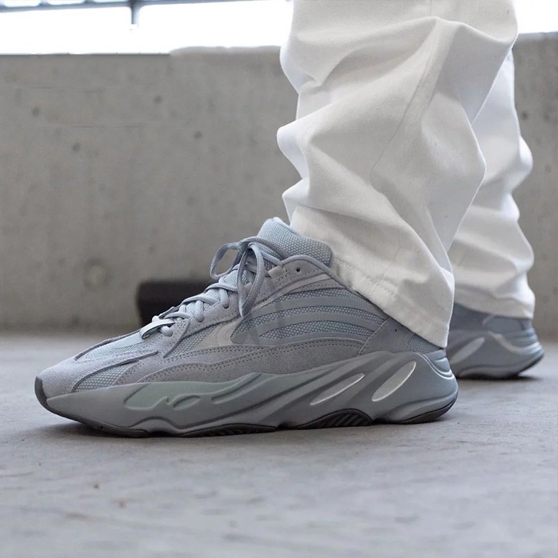 adidas阿迪達斯男女鞋 yeezy 700 runner boost侃爺椰子老爹復古限量