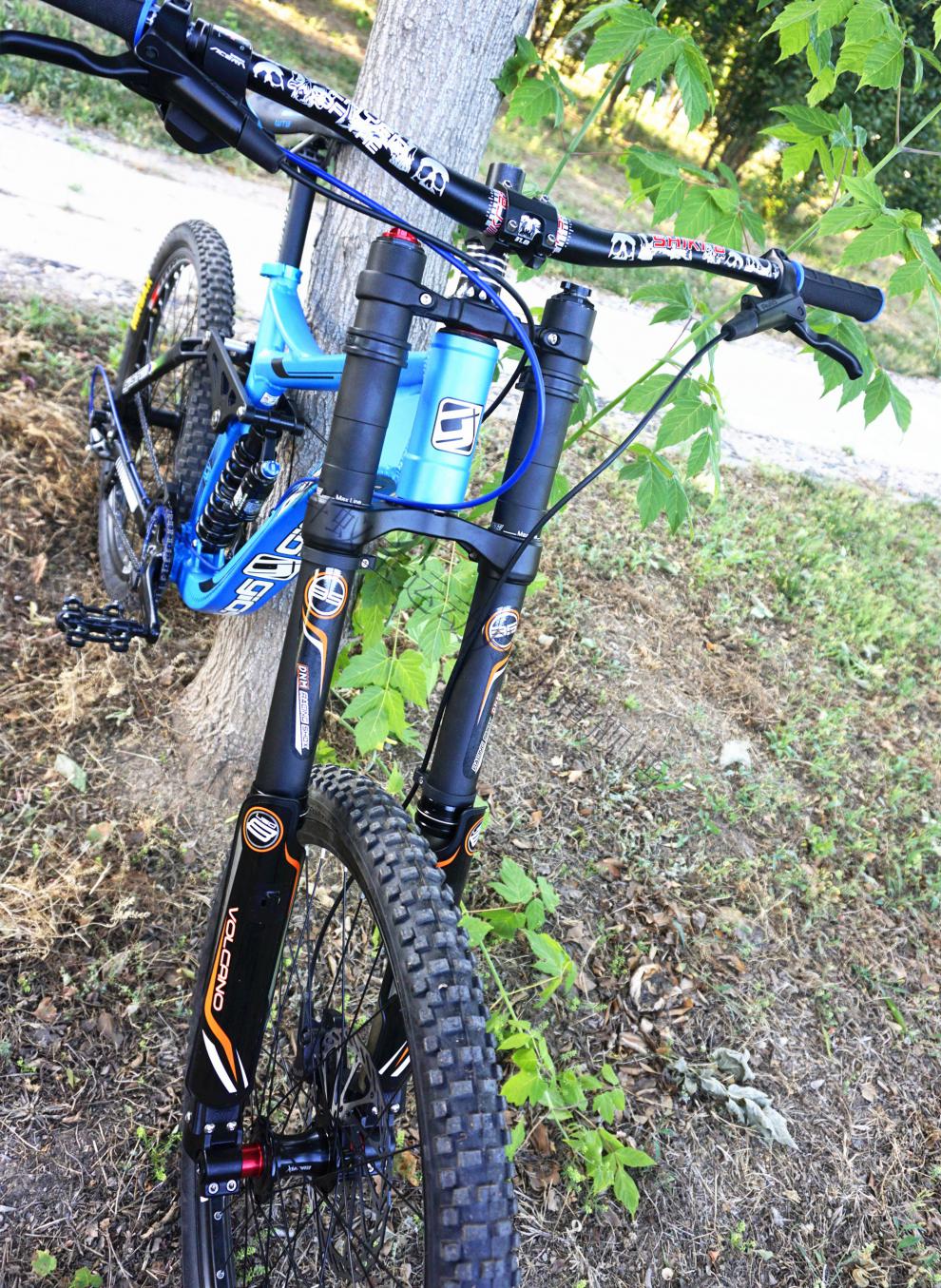 巴西giosbr全地形越野dh速降车山地自行车软尾避震 绿色)新款3代 筒轴