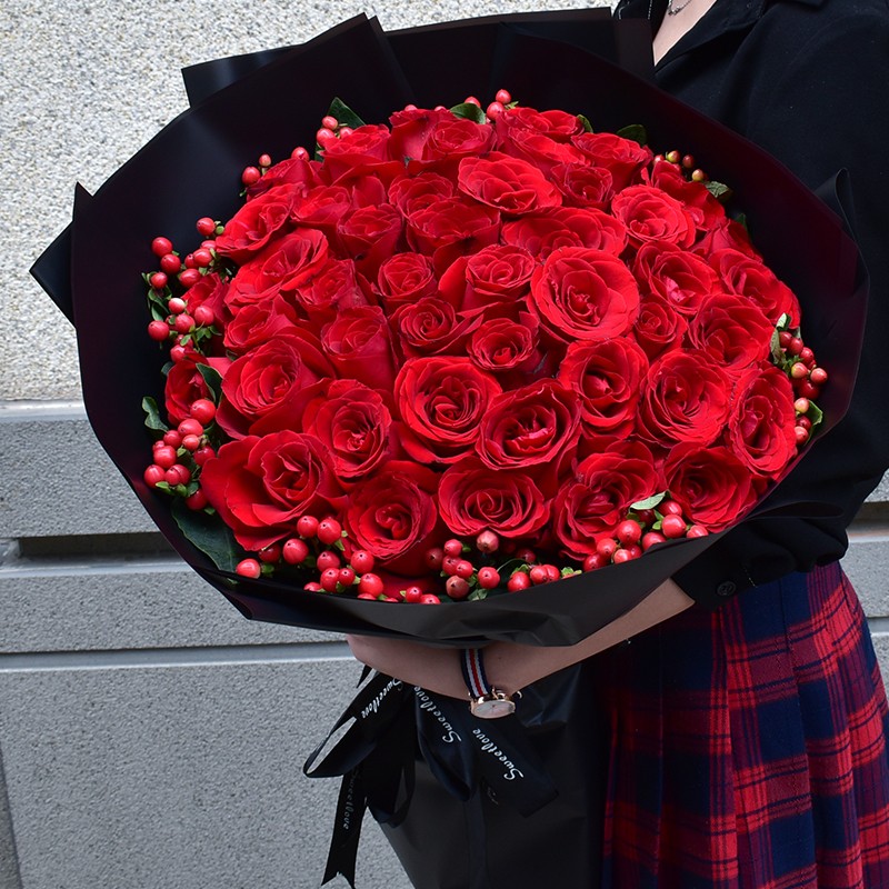 馨冠情人节鲜花速递33朵红玫瑰混搭花束河南郑州新郑开封洛阳南阳市