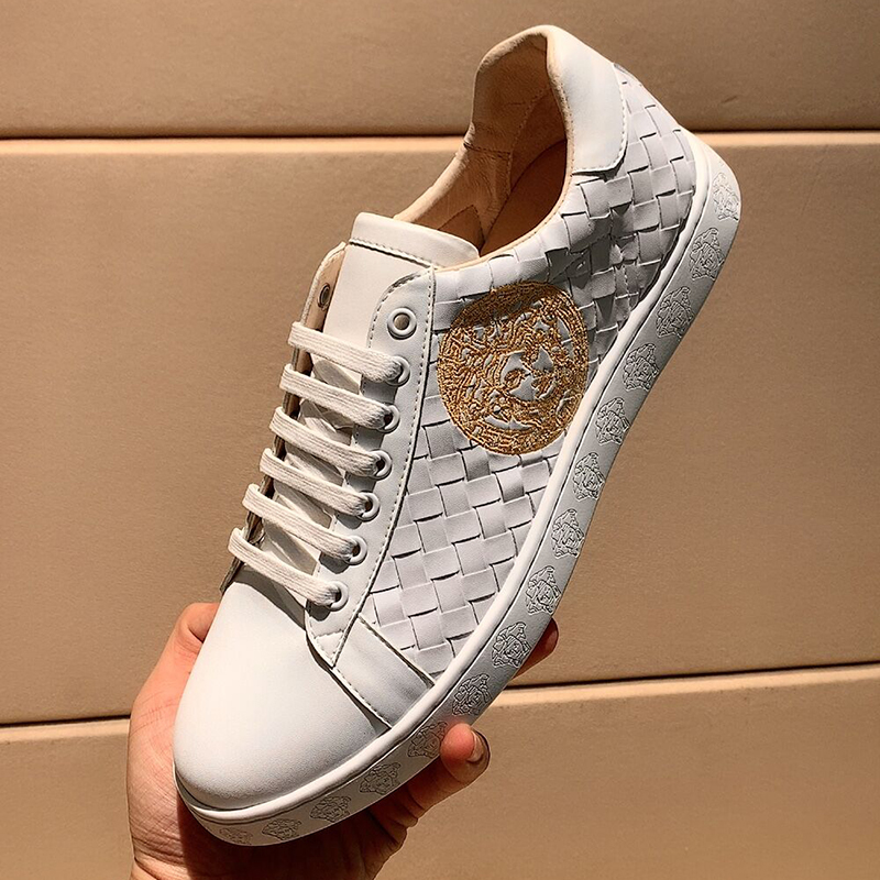 轻奢高端欧洲站美杜莎男鞋新款冬季潮鞋男休闲鞋大码板鞋加绒保暧棉鞋