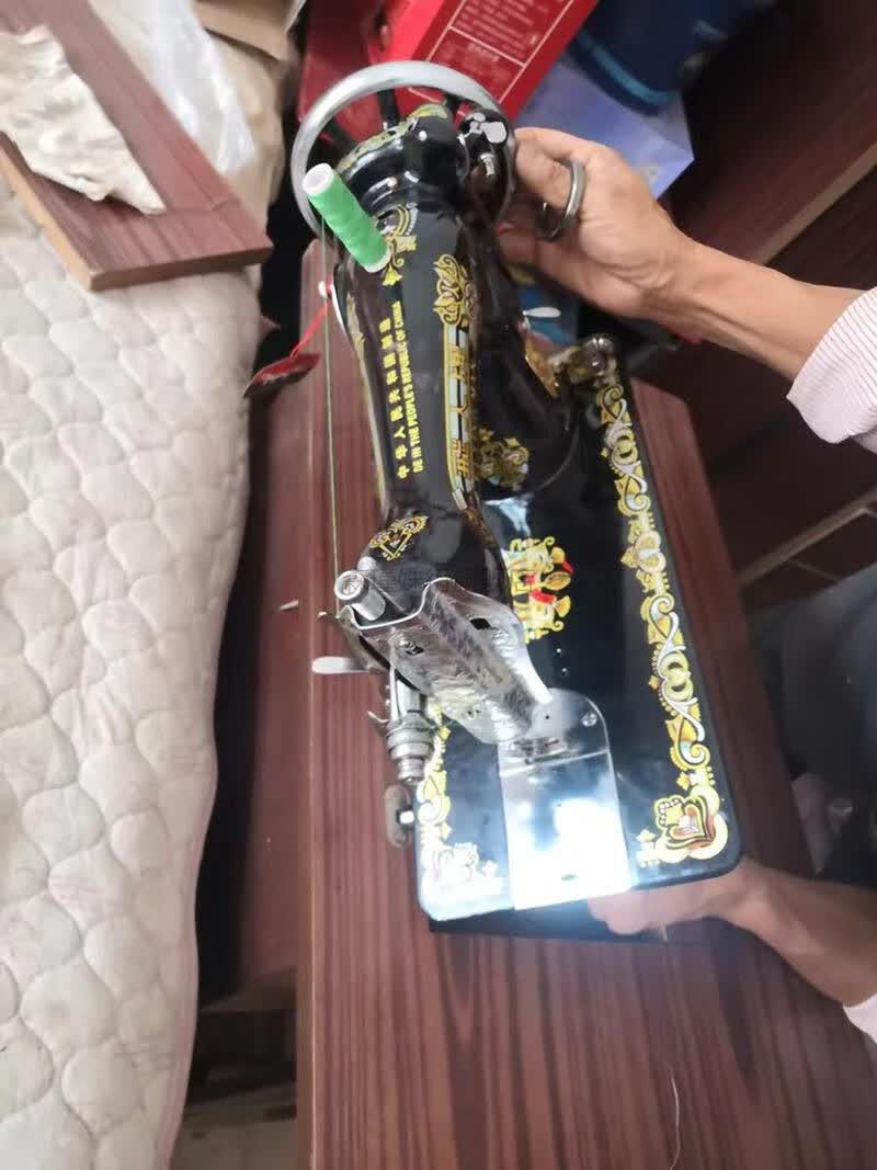 上海飞人牌缝纫机梭壳老式缝纫机配件大全脚踏式老旧家用零件梭壳皮带