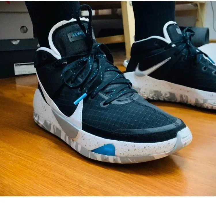 zoom kd13 黑白 花卉 杜兰特13代篮球鞋zoom气垫男子实战篮球鞋 ci