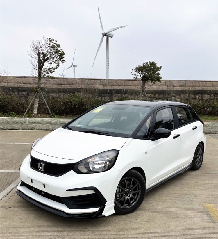 雅泛迪sq77 15x6j 三飞四飞原规格smcs轻量化轮毂5.