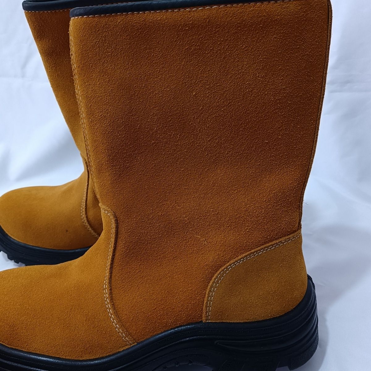 中油田劳保高筒工靴油田专用劳保鞋大庆油田工作靴劳保靴电焊高帮纯防