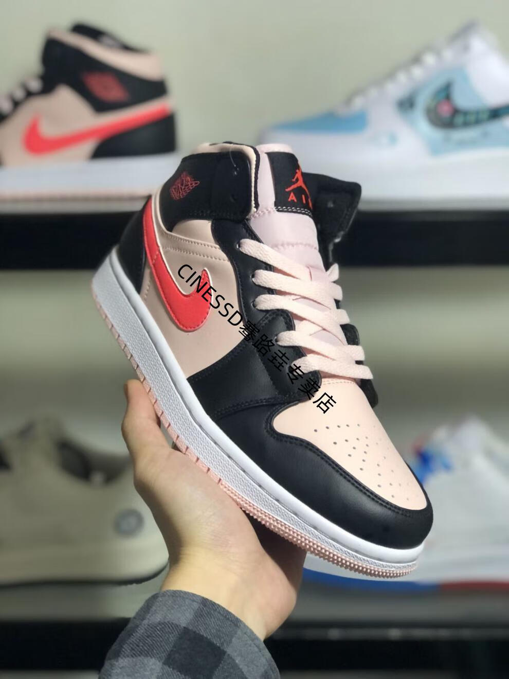 【官方旗舰】aj黑粉色中帮男女情侣复古休闲运动板鞋实战篮球鞋554725