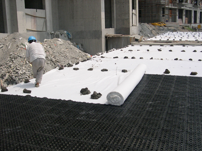 土工布 无纺布 透水渗水防晒 铺路面养护 护坡 保湿等黑白色灰色 宽*