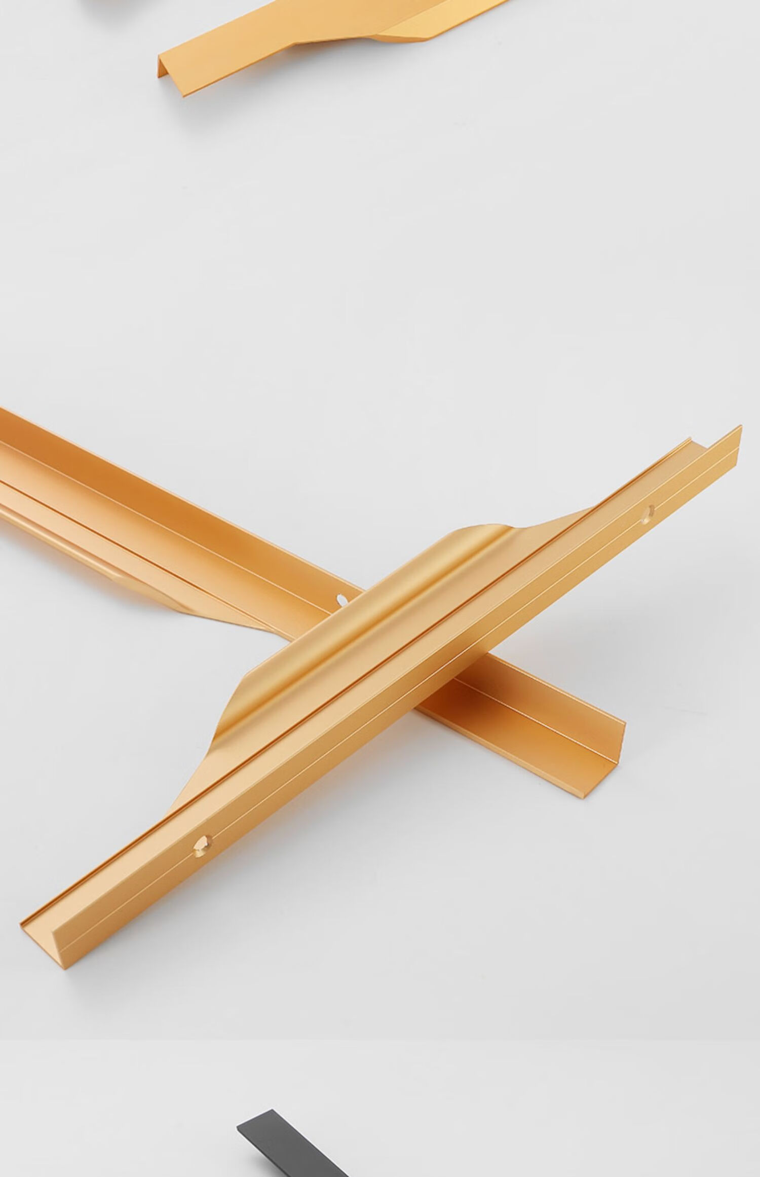 宅趣(zaiqu)null定制20/22/25厚柜门拉手拇指款免开槽衣柜门板封边