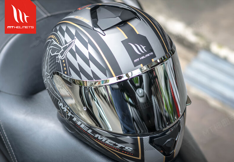 2022新品mt头盔雷神西班牙mt雷神3双镜片摩托车头盔全盔赛车夏季四季