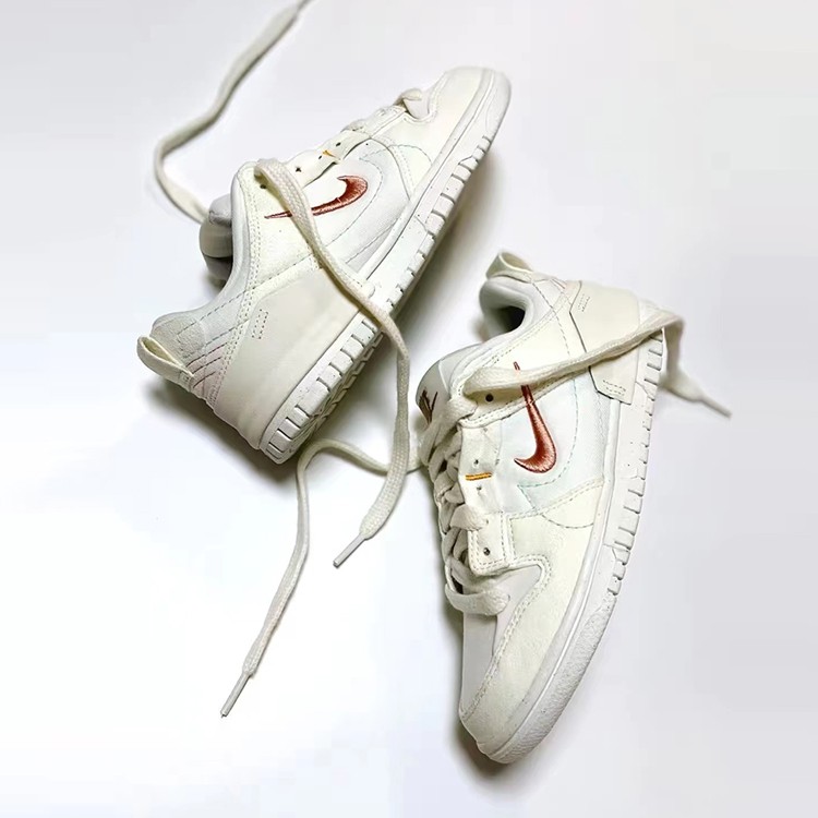 nike sb dunk low 白蓝红黑钩哆啦a梦低帮休闲运动板鞋cw1590-104 dh